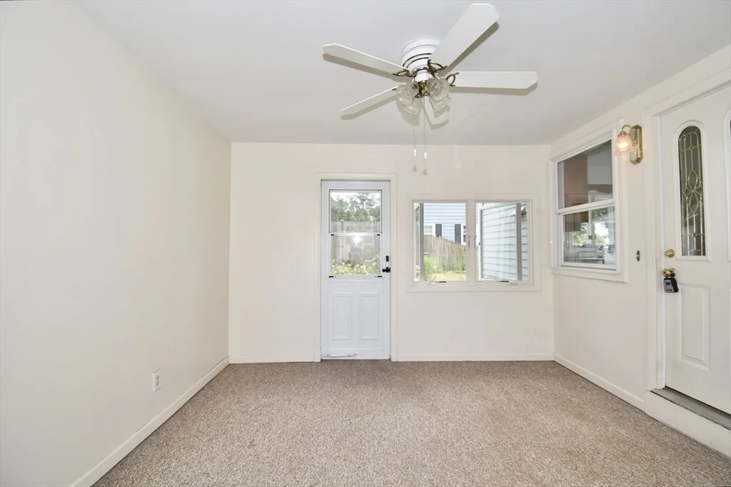 Photo of 631 James St