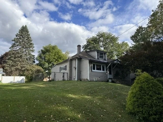 Photo of 40 Williams Ave