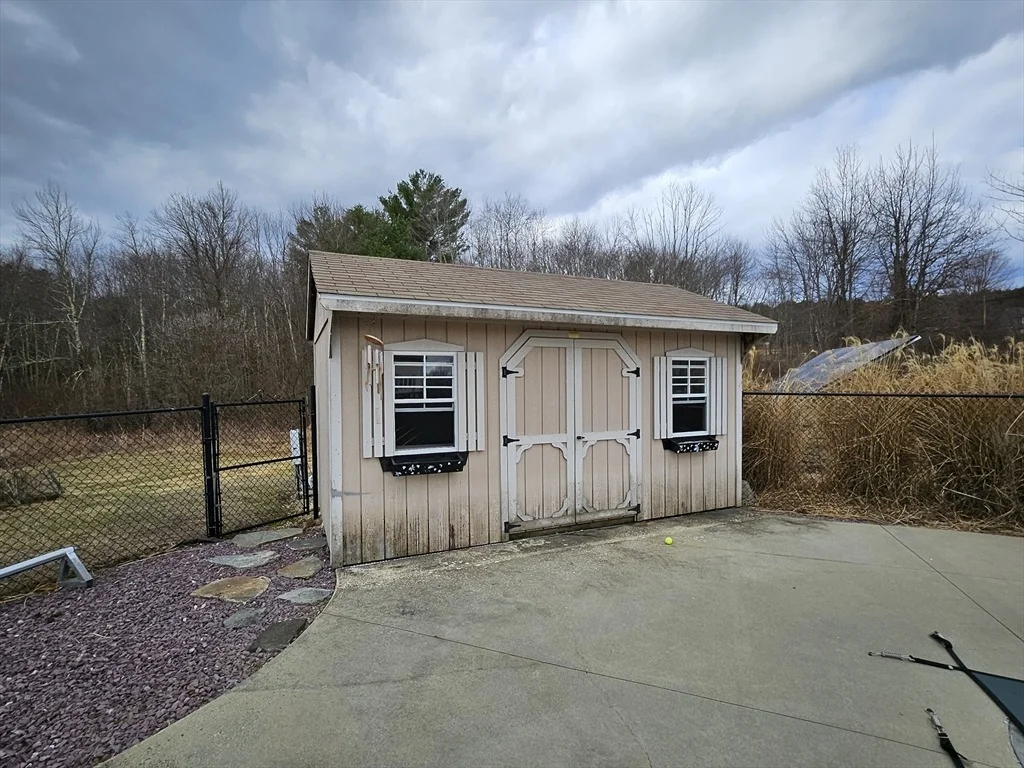 Photo of 10 Campbell Rd