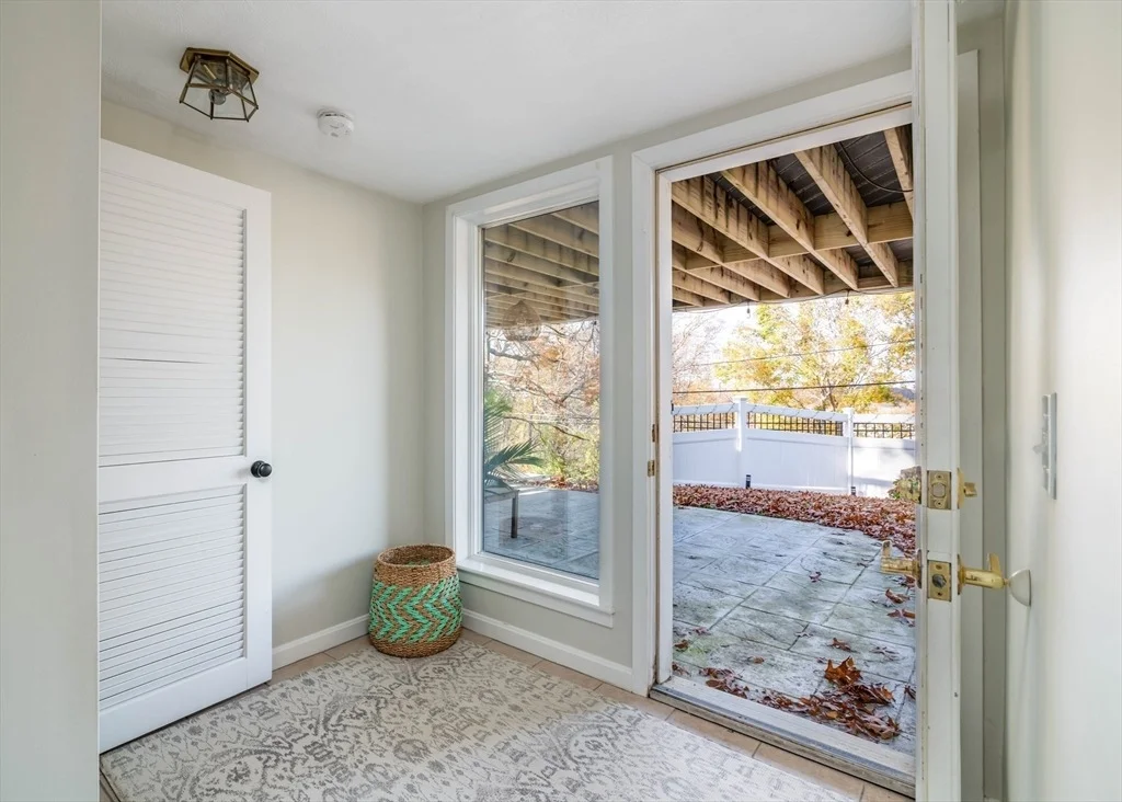 Photo of 255 Elm St