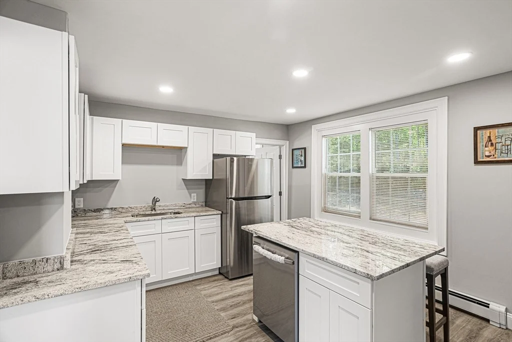 Photo of 679 Jillson
