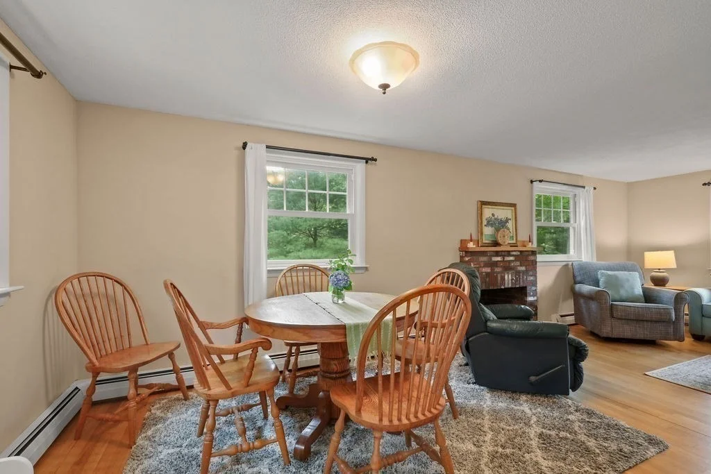 Photo of 566 County Rd