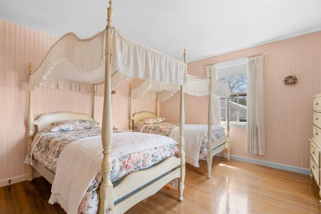 Photo of 255 Mountain Ave