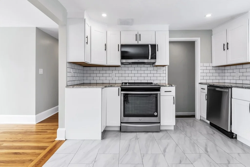 Photo of 212 Cambridge Rd