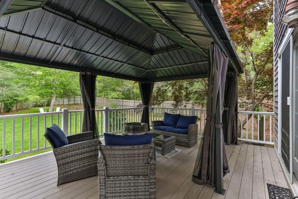 Photo of 195 Knotty Pine Ln