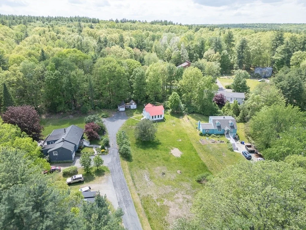Photo of 92 Squannacook Rd