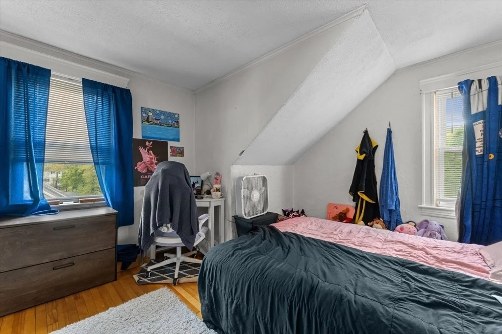 Photo of 15 Steele St