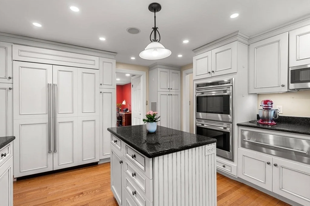 Photo of 4 Crestwood