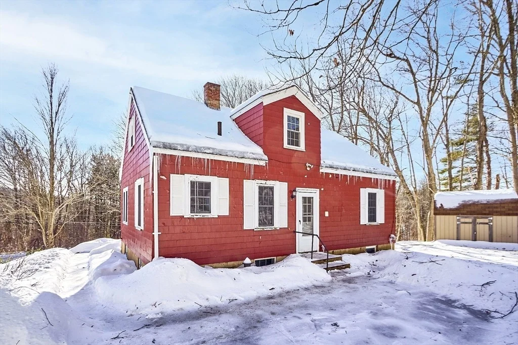 Photo of 594 Betty Spring Rd