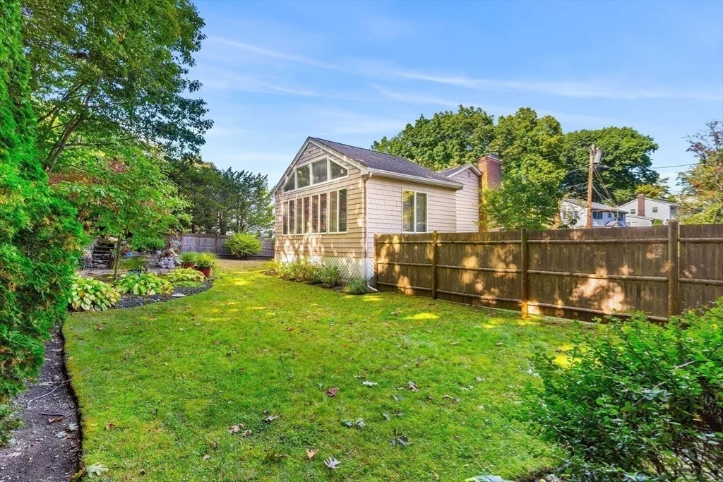 Photo of 7 Parsons Dr.