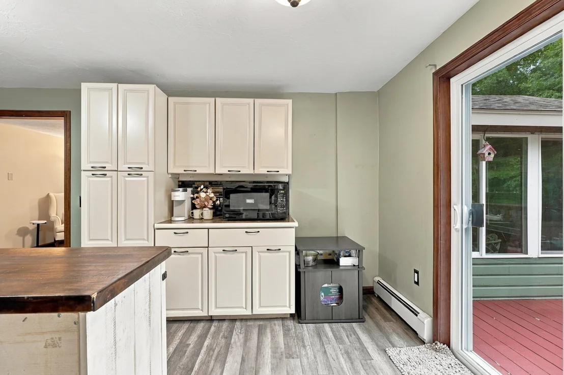 Photo of 10 Garrison Heights Drive