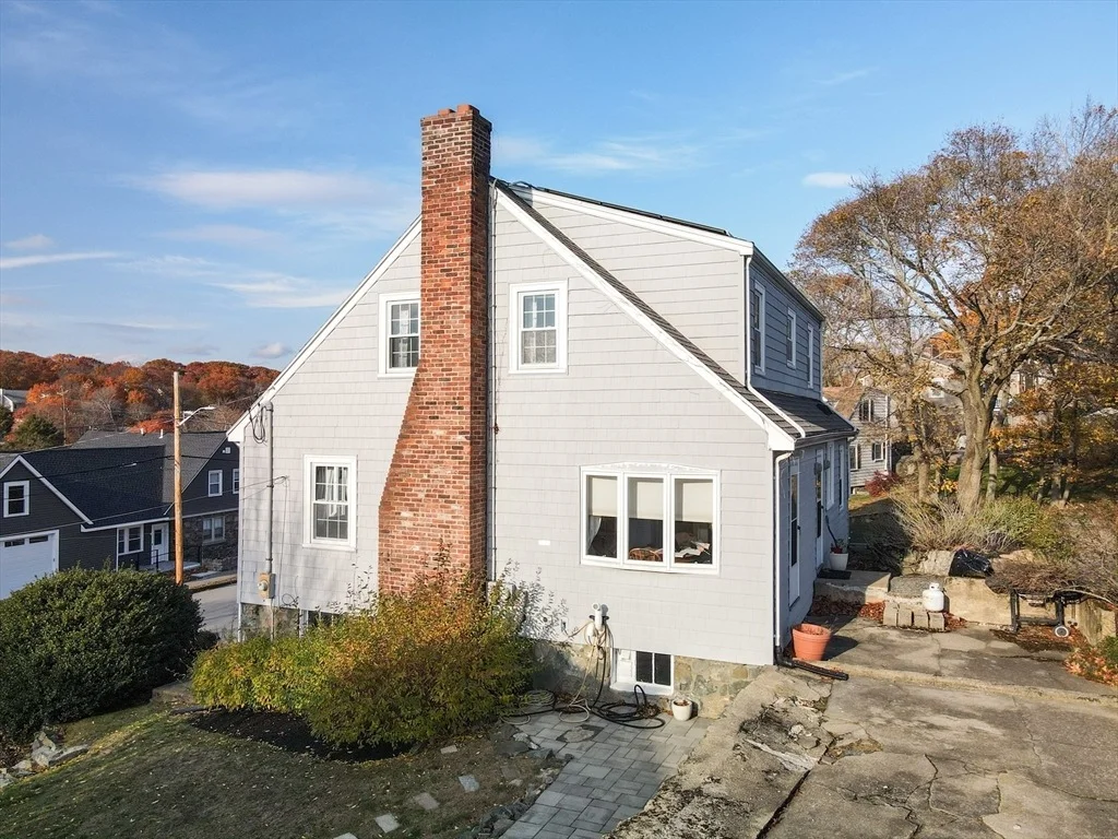 Photo of 51 Barnstable St