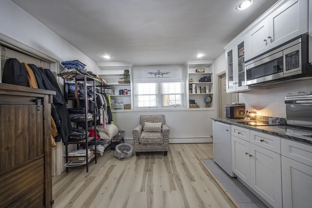 Photo of 31 Johnson Cir