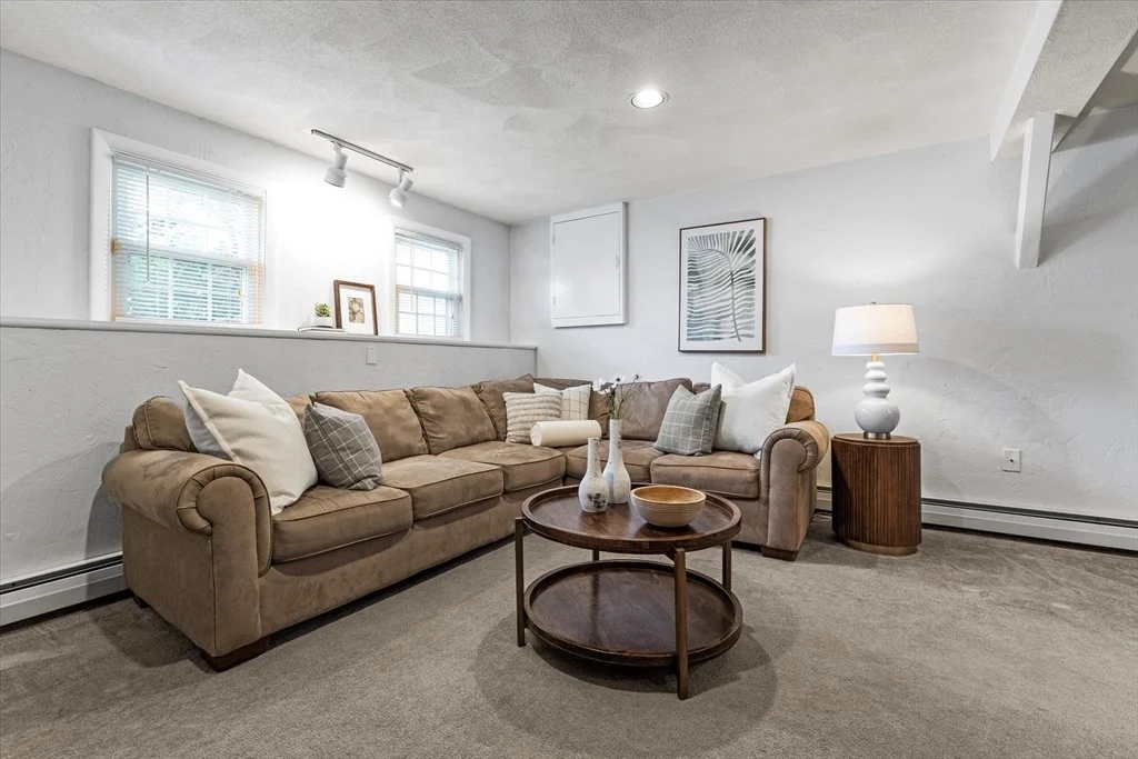 Photo of 42 Crescent