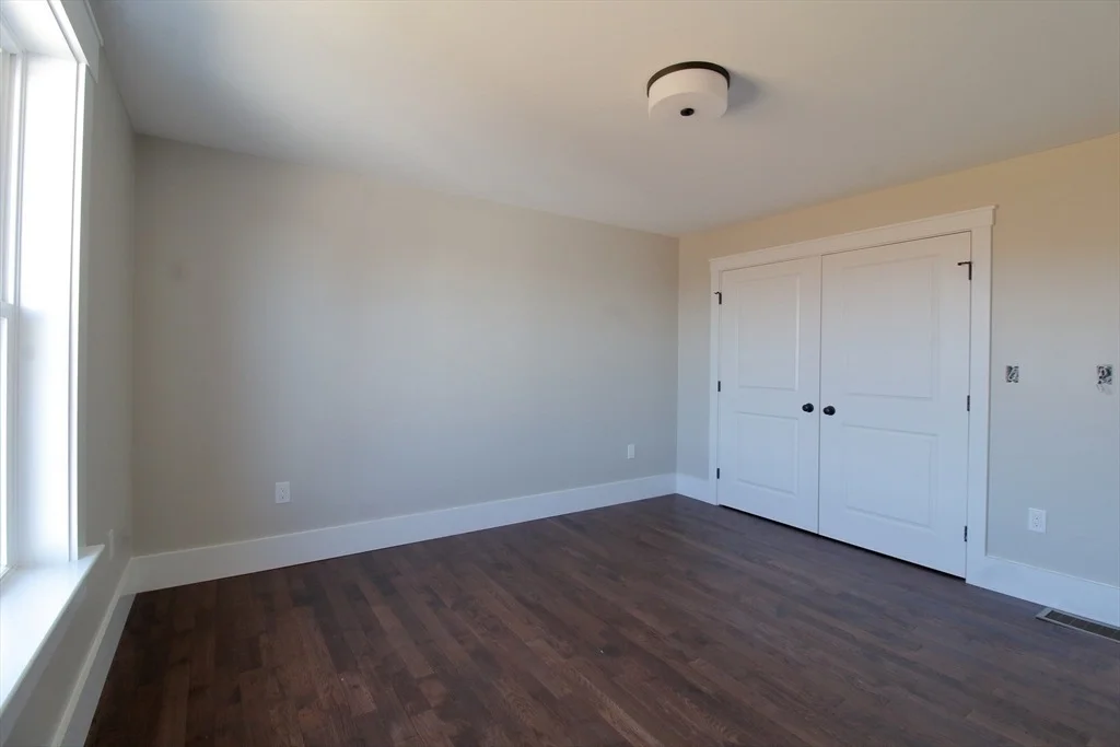 Photo of 252 Pine St