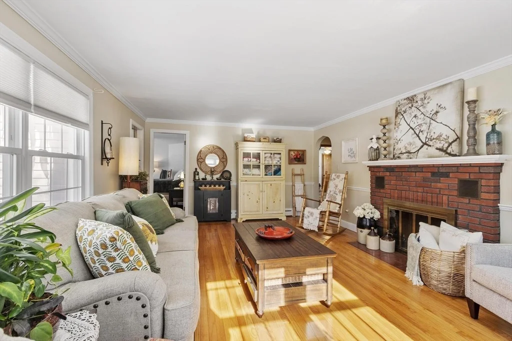 Photo of 38 Knower Rd