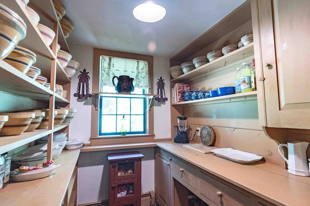 Photo of 80 Lyman Rd