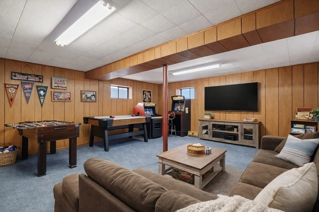 Photo of 223 Edgewater Drive