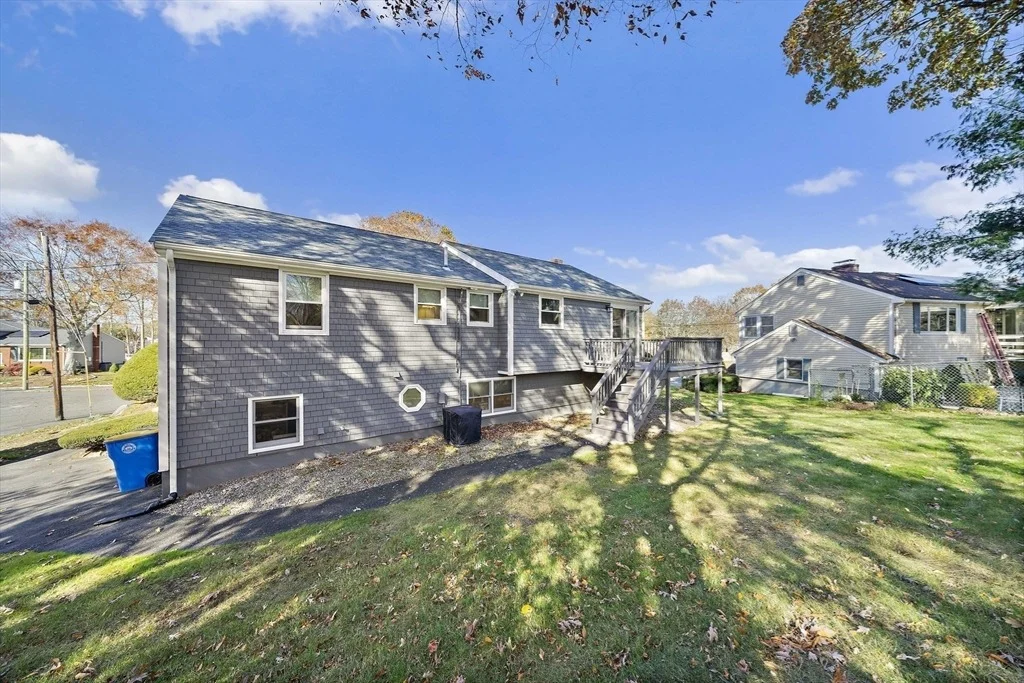 Photo of 40 Linden Park Dr