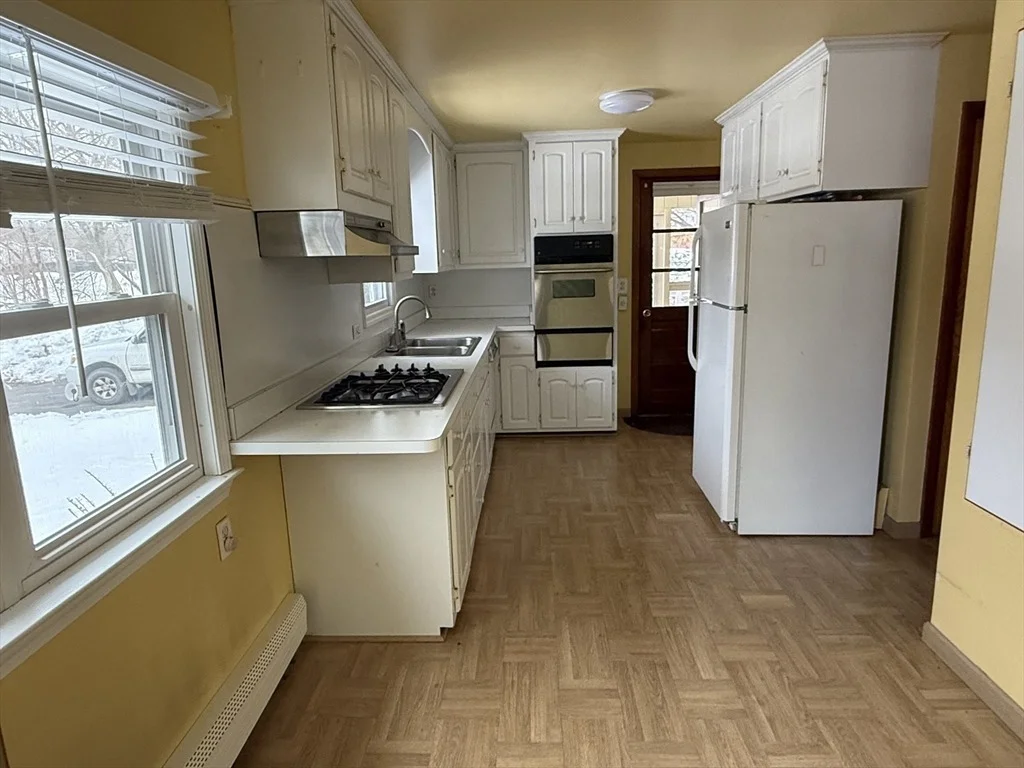 Photo of 8 Sycamore Cir