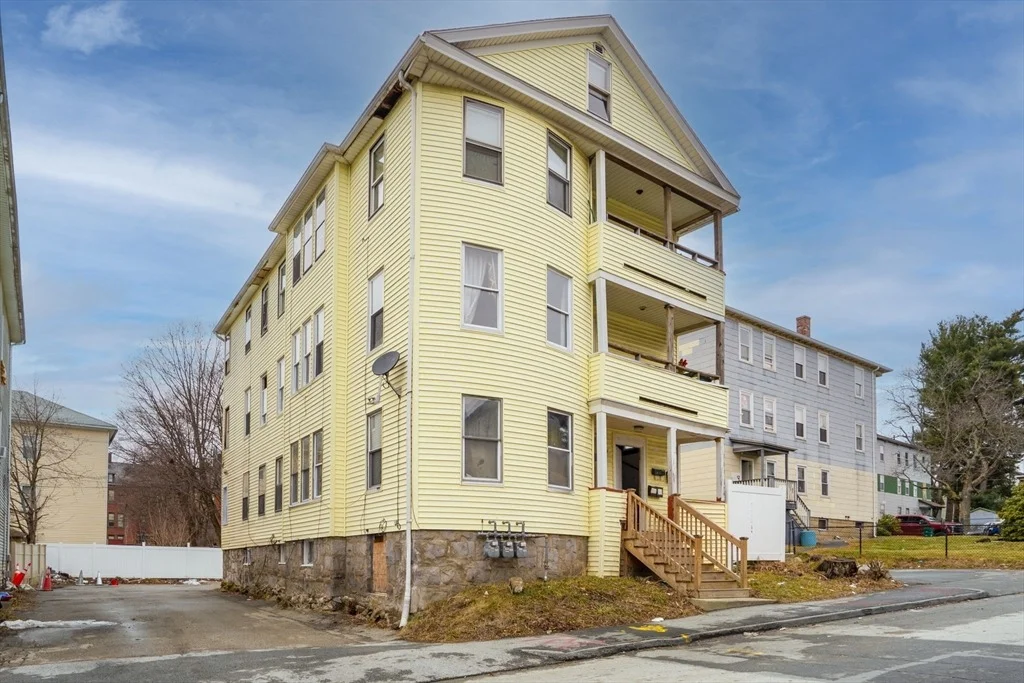 Photo of 74 Esther St