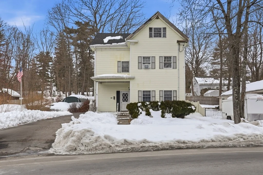 Photo of 253 Main St