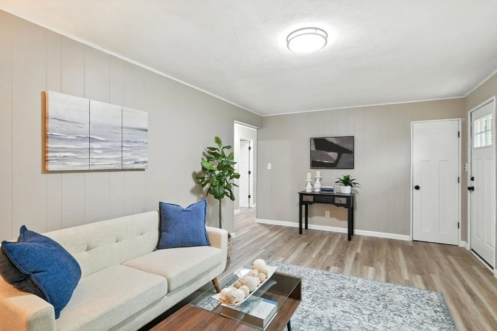 Photo of 17 Pebble Mill Rd