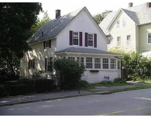 Photo of 160 Webster St