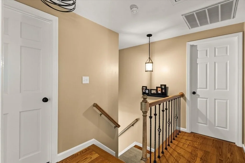 Photo of 15 Eileen Rd