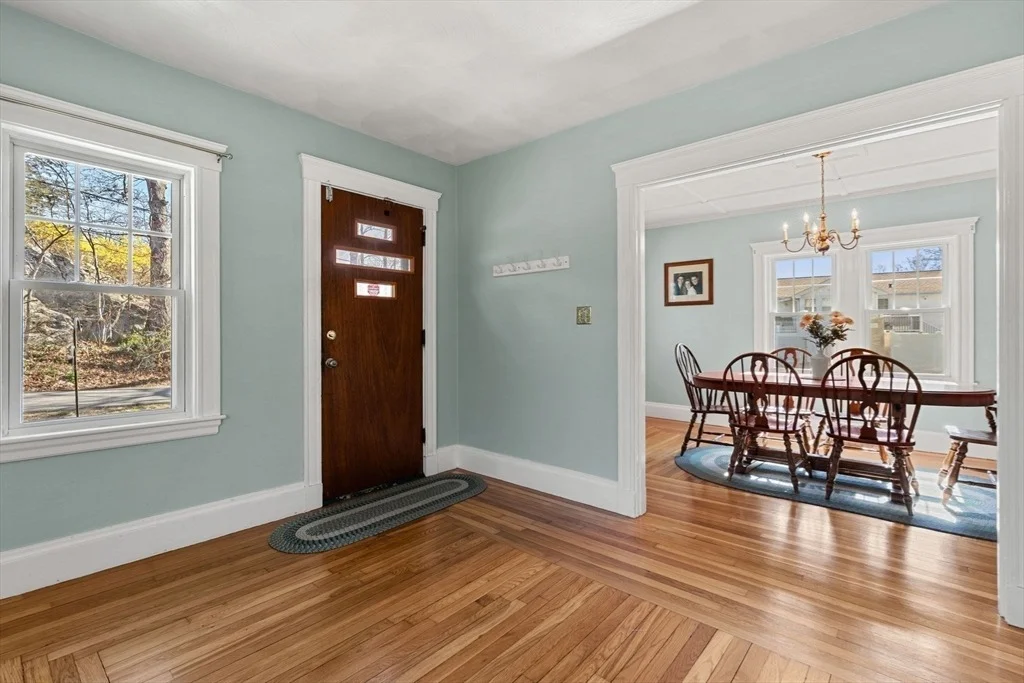 Photo of 12 Lake Ave