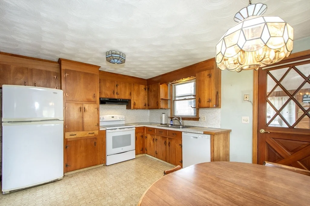 Photo of 6 Clover Road