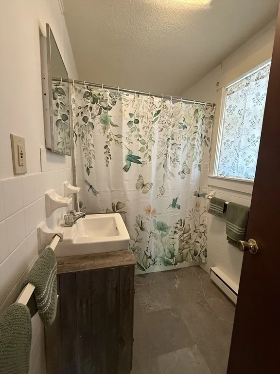 Photo of 97 W Main St