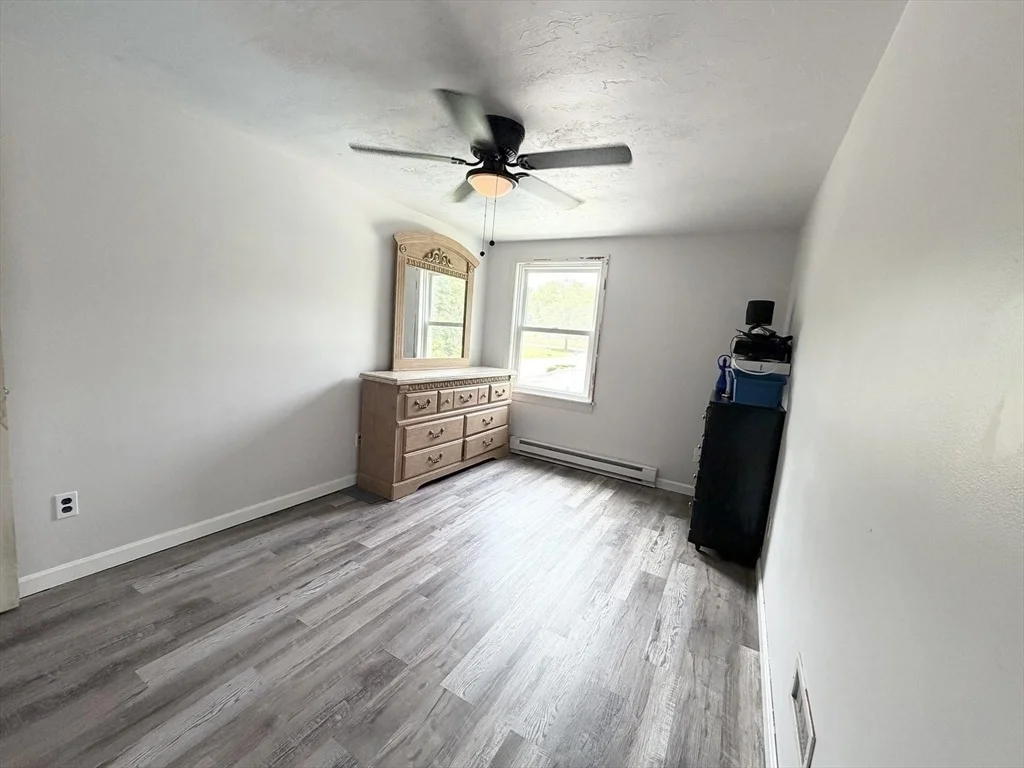 Photo of 28 Armory Ln