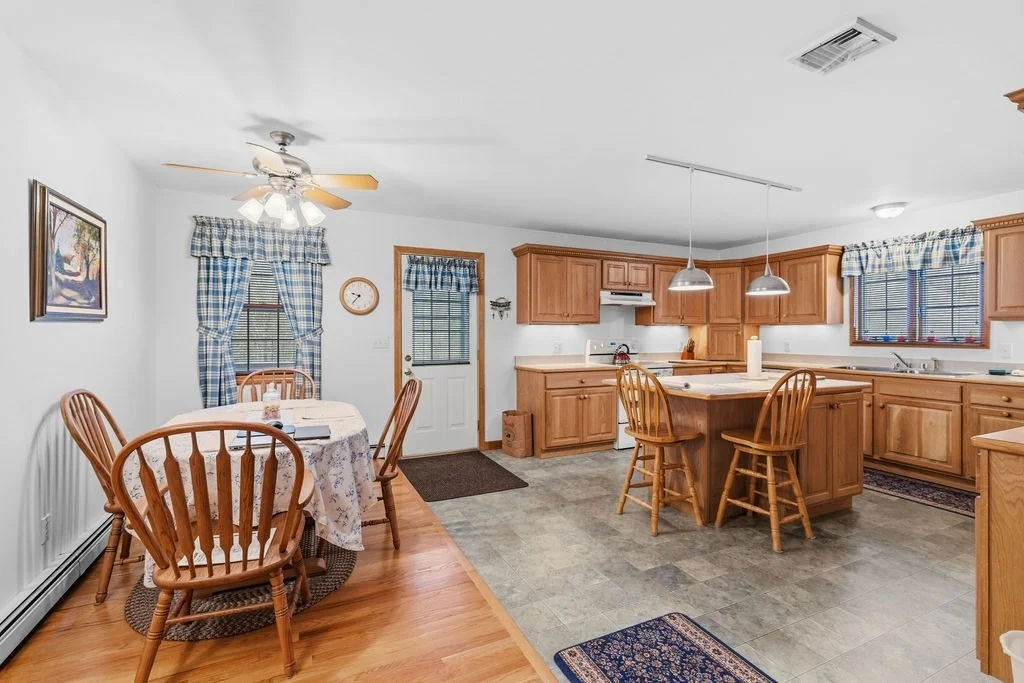 Photo of 2140 Tanglewood Rd.
