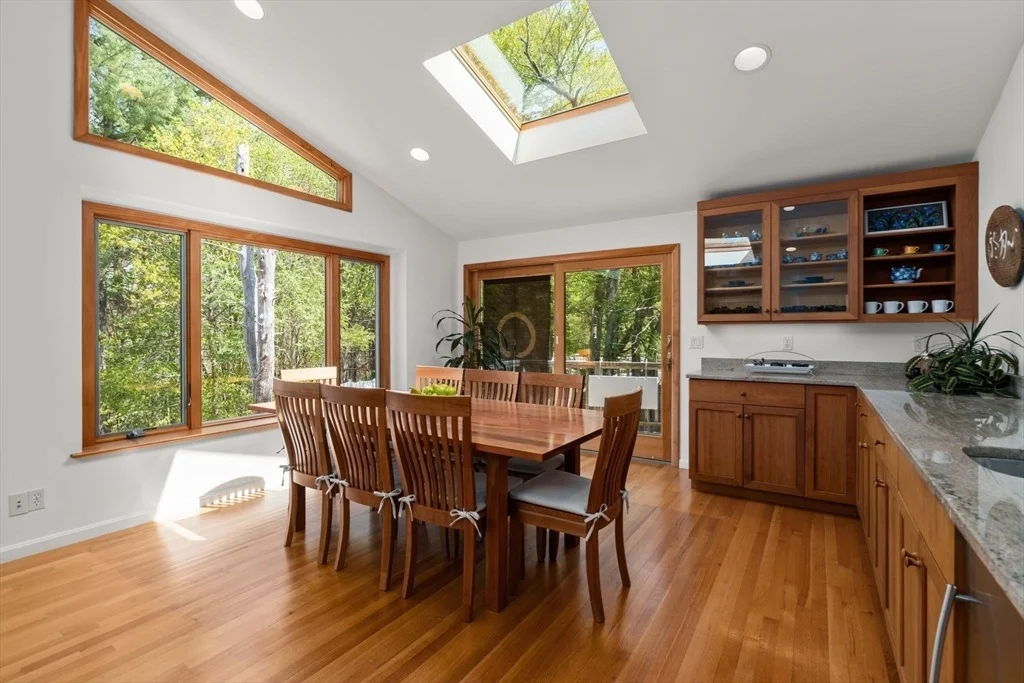 Photo of 24 Red Barn Rd