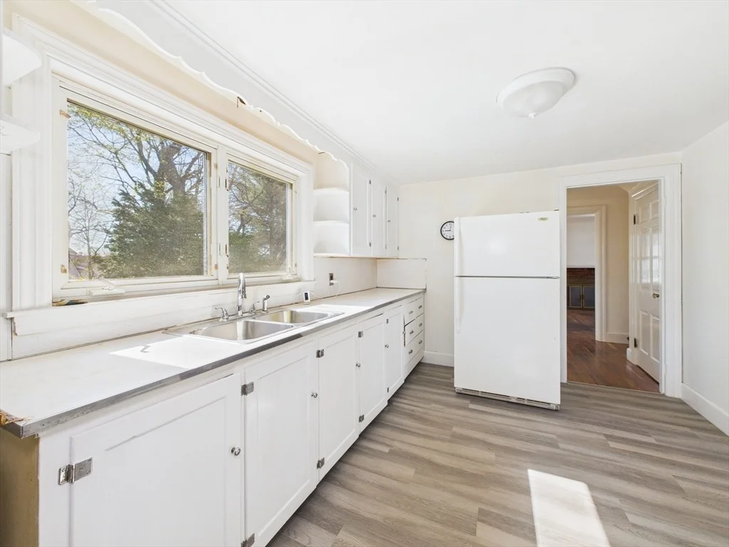 Photo of 35 Carroll Ave