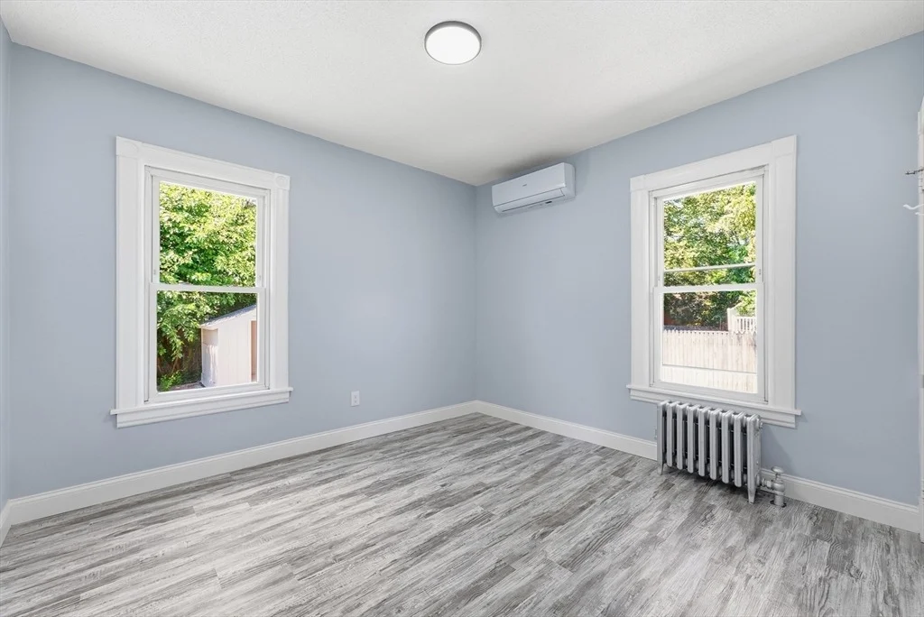 Photo of 60 Barrison St