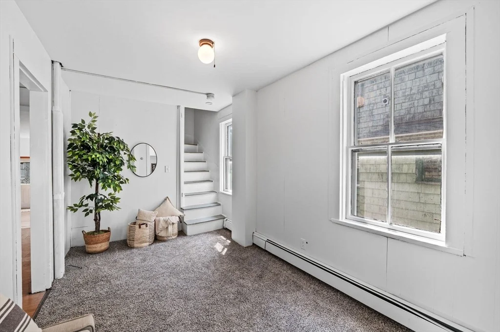 Photo of 12 Planters St