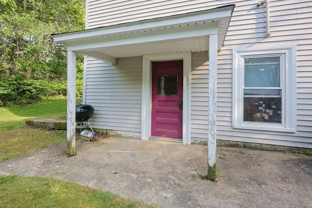 Photo of 148 Hackett Ave