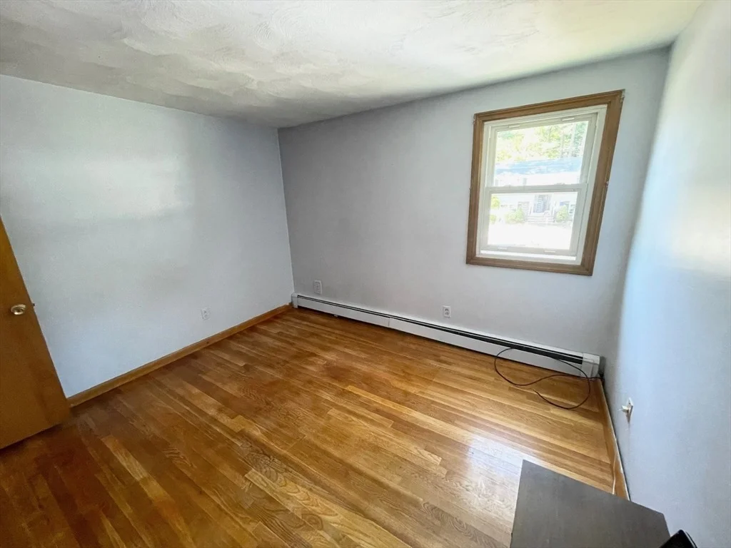Photo of 147 Colonial Drive