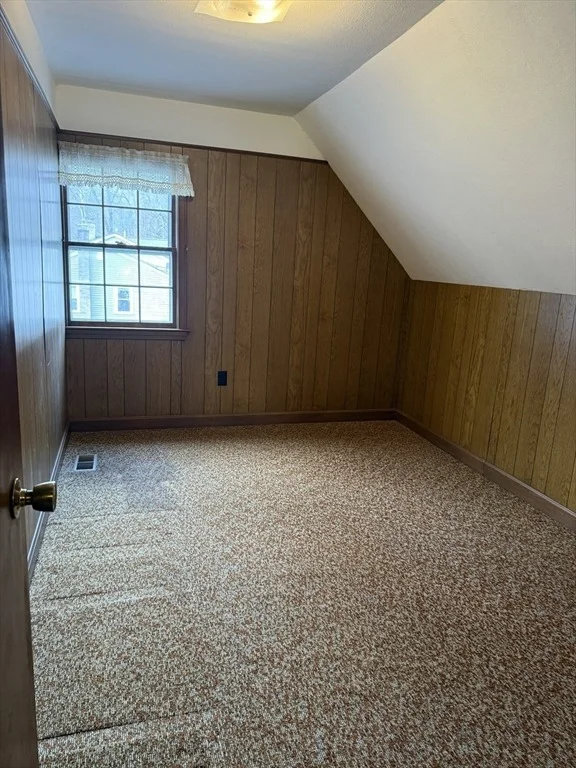 Photo of 89 Oakcrest Drive