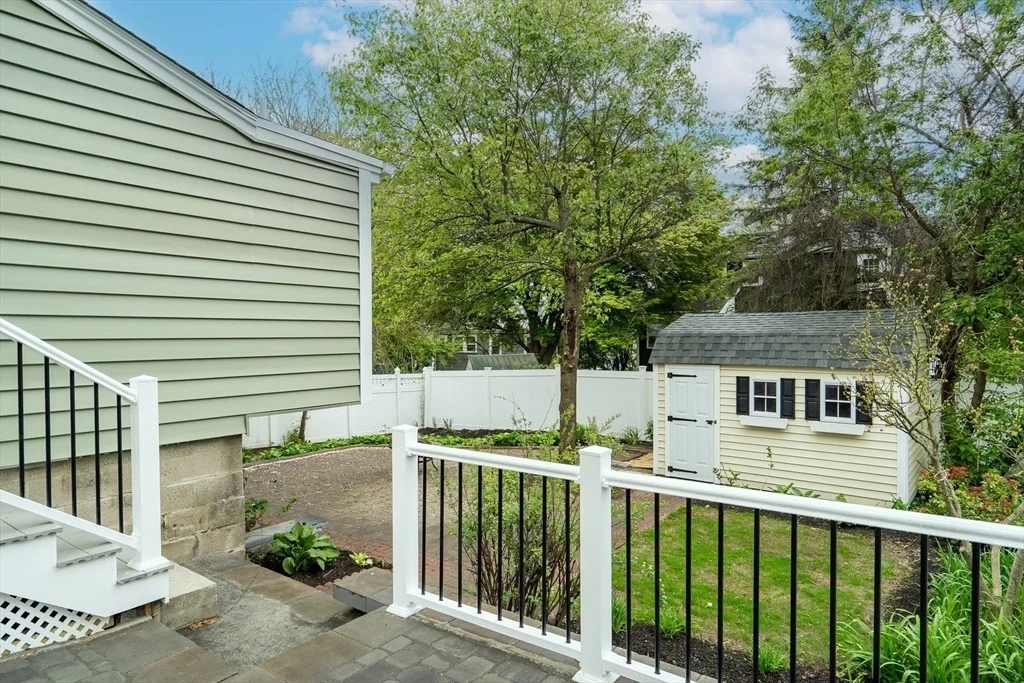 Photo of 20 Riverview St