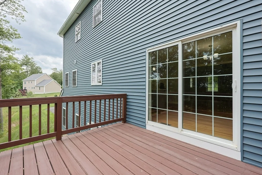 Photo of 12 Oriole Dr