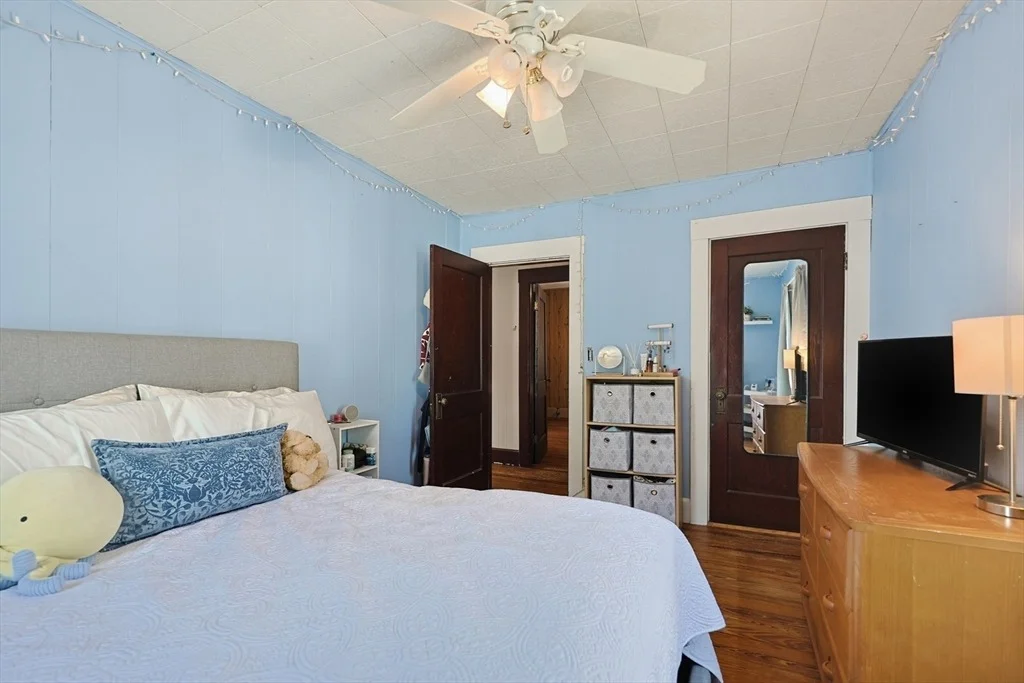 Photo of 8 Wilder Ave