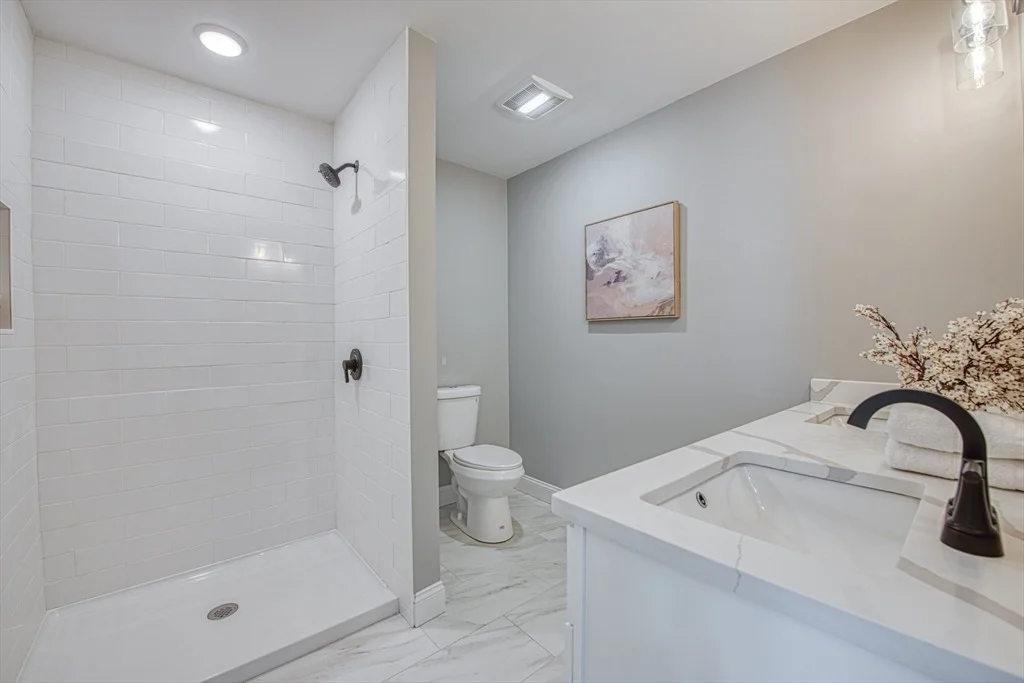 Photo of Unit A at 24 Hunter Street