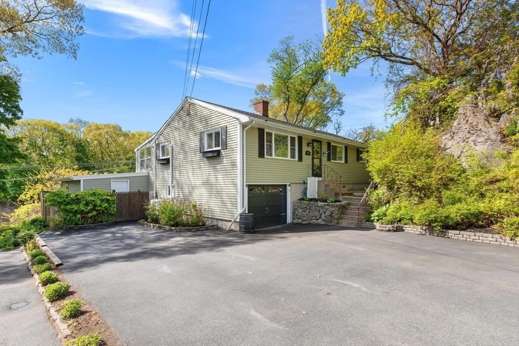 Photo of 53 Longhill Rd