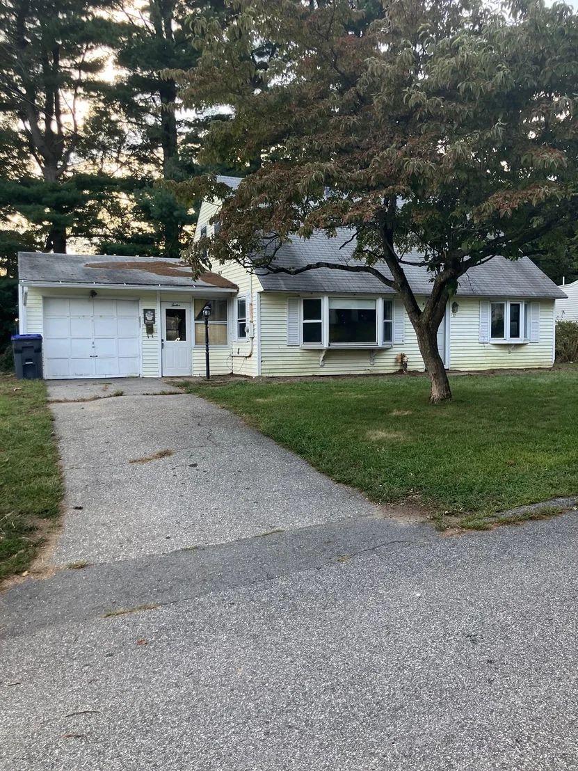 Photo of Unit 0 at 12 Hadley Rd