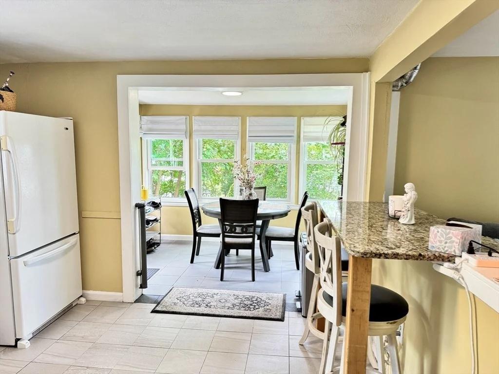 Photo of 169 Beauchamp Ter