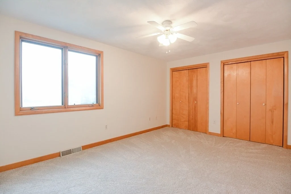 Photo of Unit 106 at 31 Blithewood Avenue