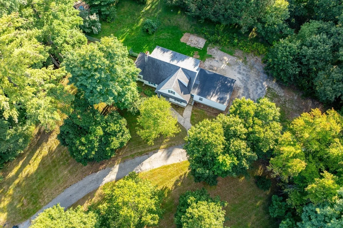 Photo of 39 Southbridge Rd